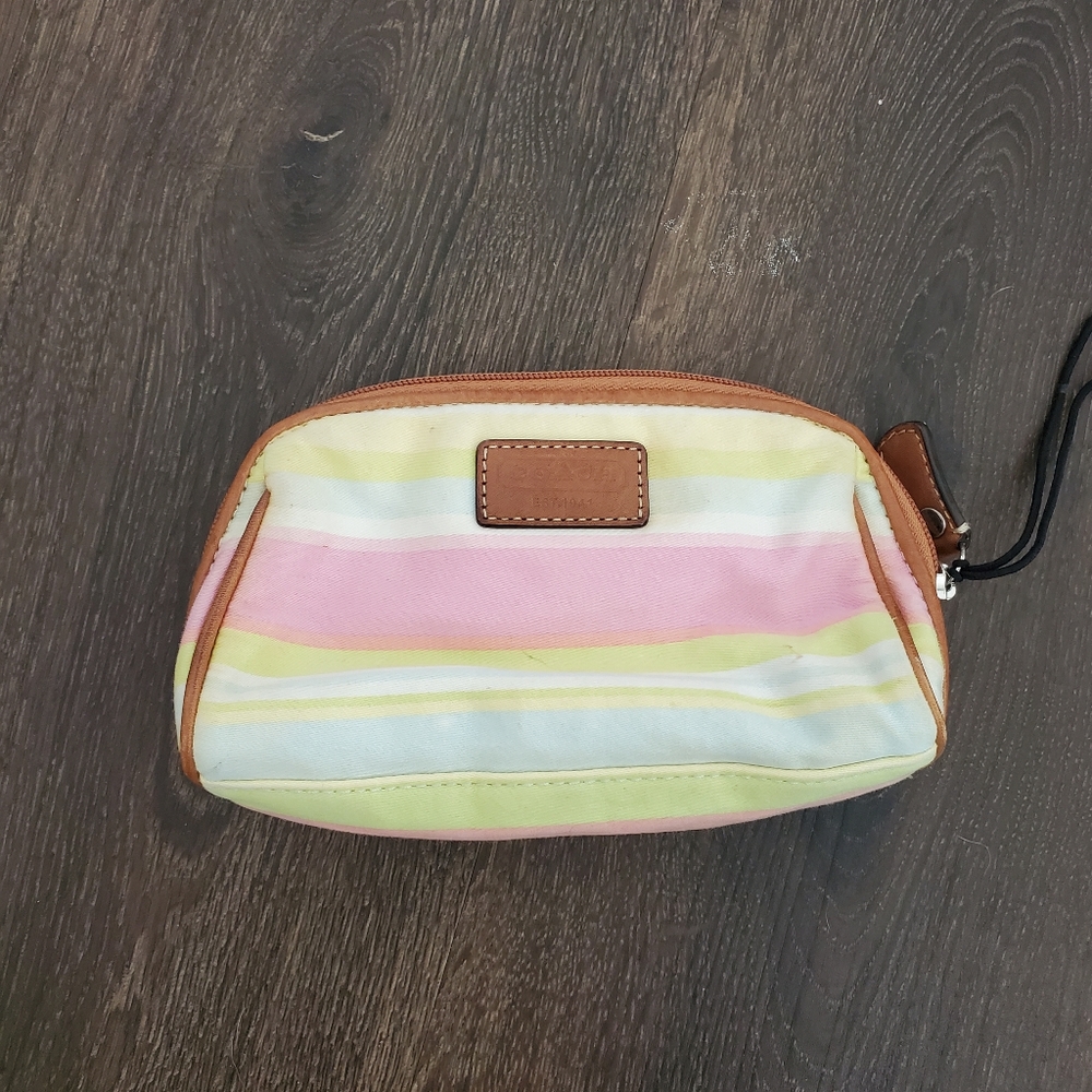 Loved COACH wristlet
